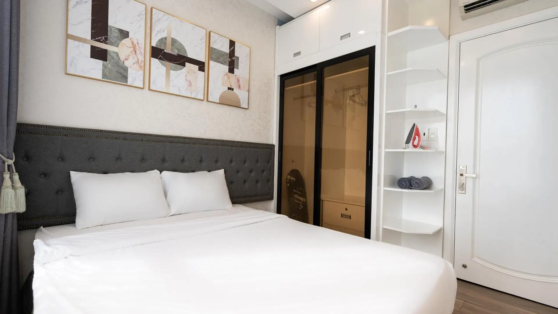 Aloha Saigon Apartment - Rivergate Residence Ho Chi Minh-Byen