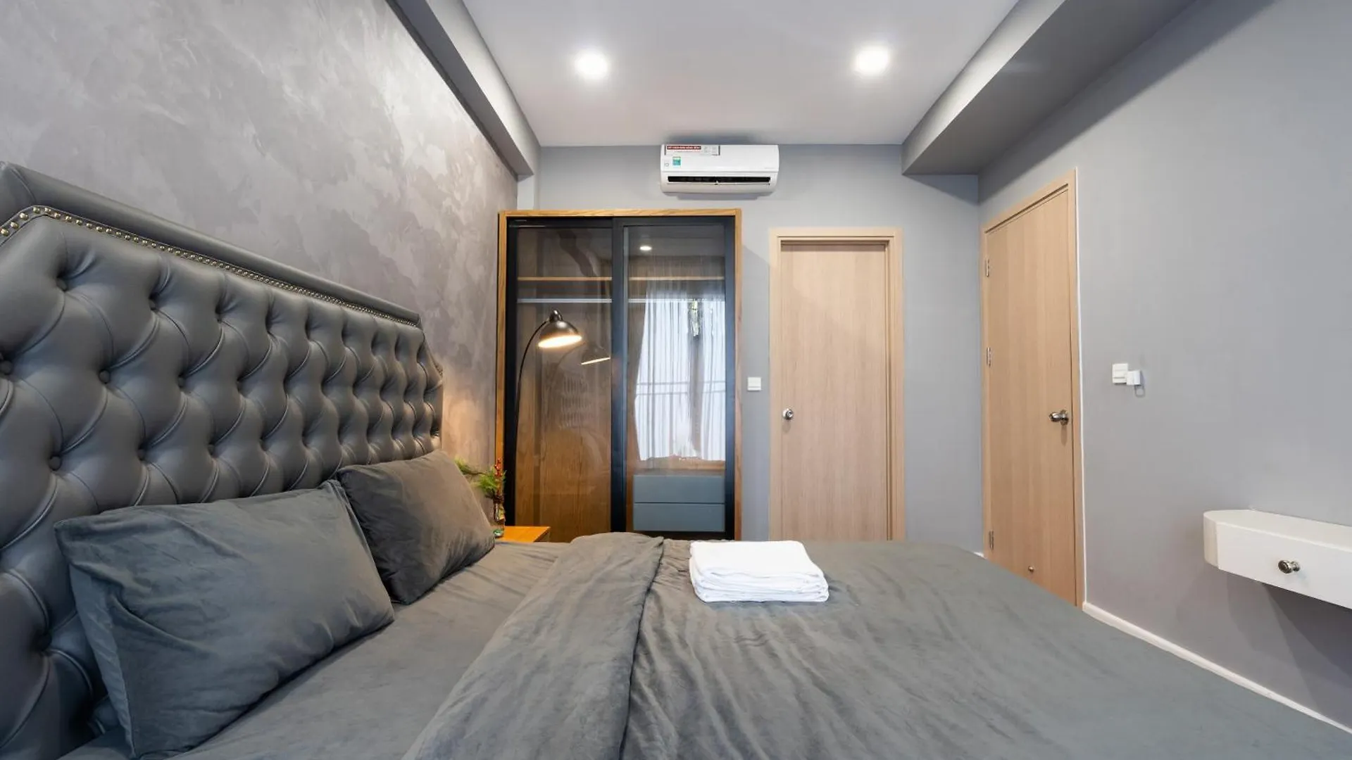 Aloha Saigon Apartment - Rivergate Residence Ho Chi Minh City