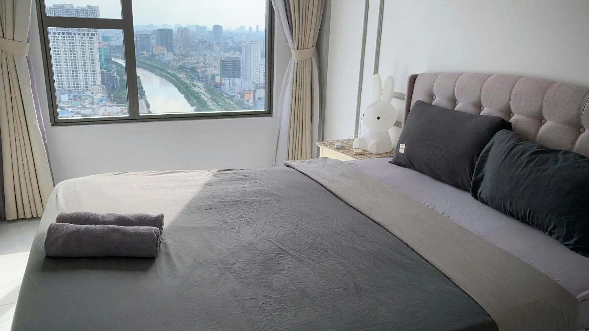Aloha Saigon Apartment - Rivergate Residence Ho Chi Minh City